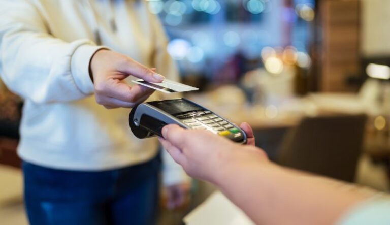 Building trust in mobile payment systems