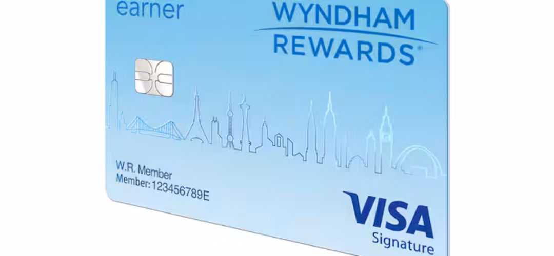 wr_3x2_flat_no_fee_credit_cards_angled_0720